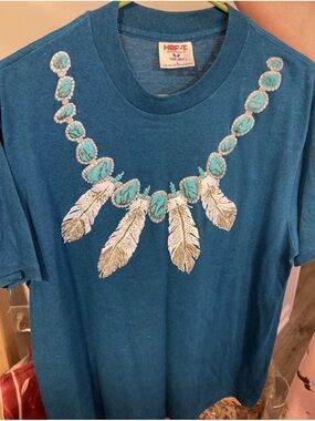 Teal Short Sleeve Tee with Turquoise & Silver Feather Necklace Graphic